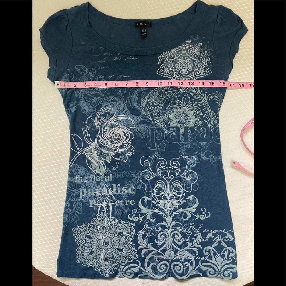 Juniors Fang Top